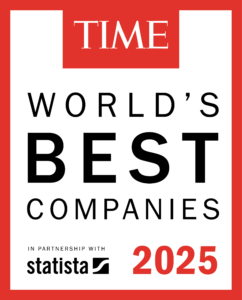 Siegel im Stil eines TIME-Covers: ‚World’s Best Companies 2025‘, in Partnerschaft mit Statista – Auszeichnung für Baker Tilly (inkl. Mitgliedsunternehmen wie TPA).