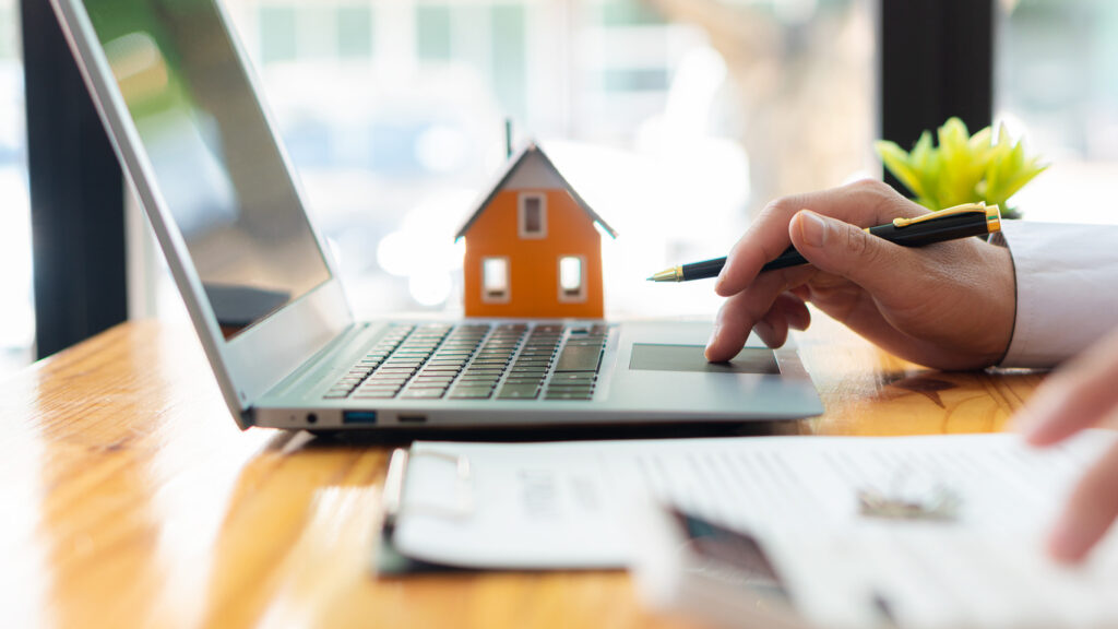 Immobiliensteuerrecht / Beratungsleistungen für Immobilienunternehmen